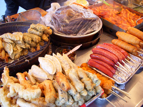 Koreanisches Street Food, das Sie unbedingt probieren sollten
