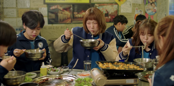 Food-Tour mit Lee Sung Kyun 🥪