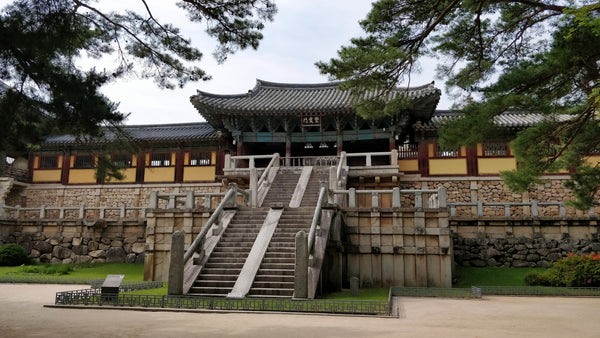 Aktivitäten in Gyeongju-si, der historischen Küstenstadt